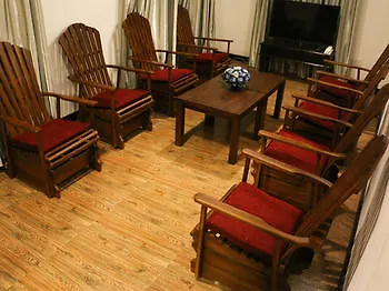 Villa 92 City Stay Kandy Bed & Breakfast